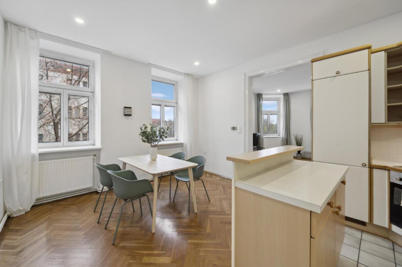 Big Spacious Central Apartment In Vienna Esterno foto