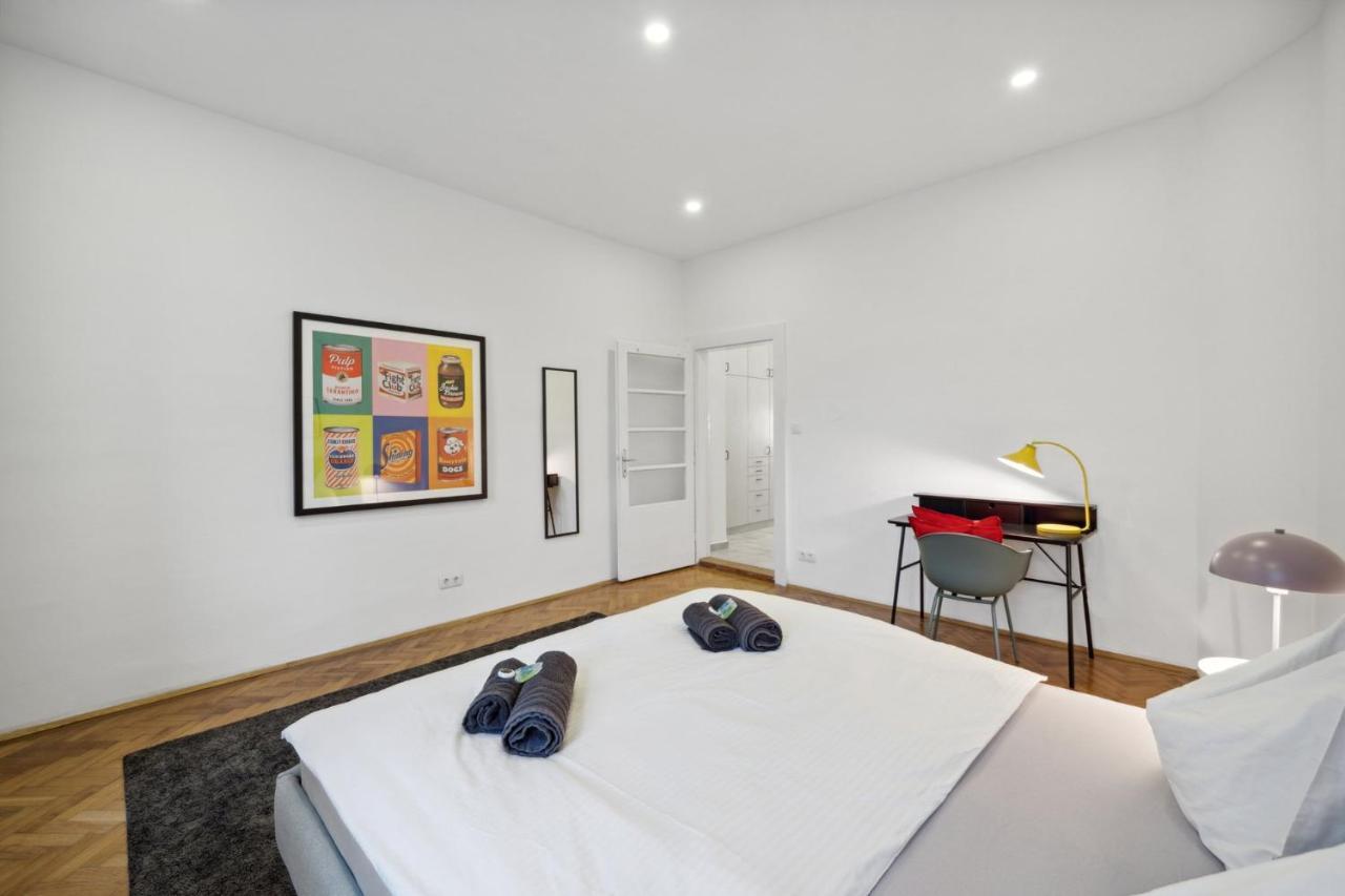 Big Spacious Central Apartment In Vienna Esterno foto