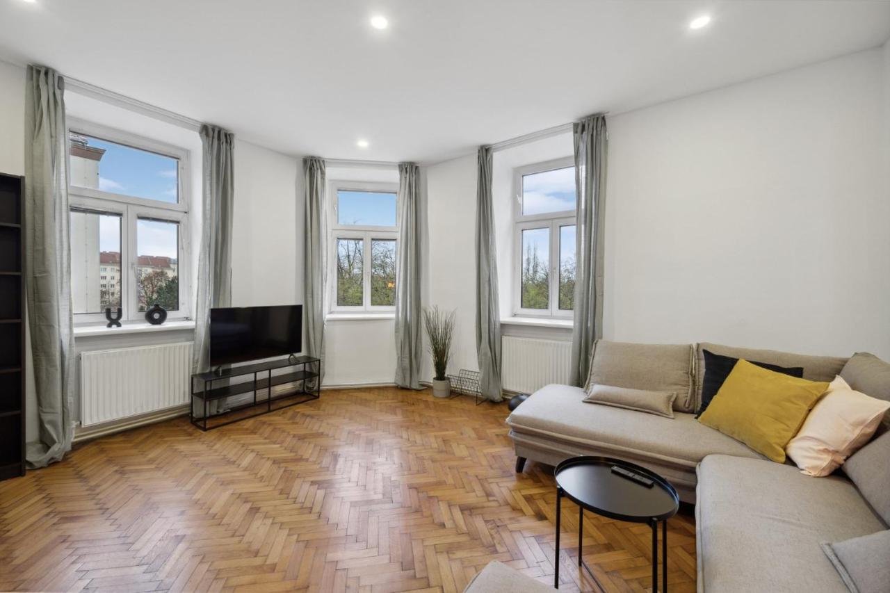 Big Spacious Central Apartment In Vienna Esterno foto