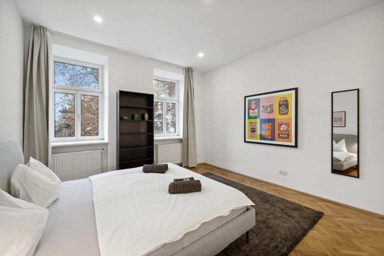 Big Spacious Central Apartment In Vienna Esterno foto