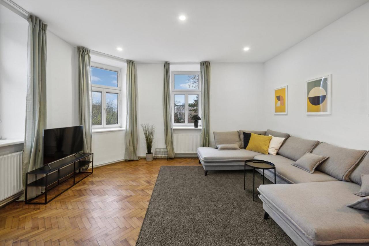 Big Spacious Central Apartment In Vienna Esterno foto